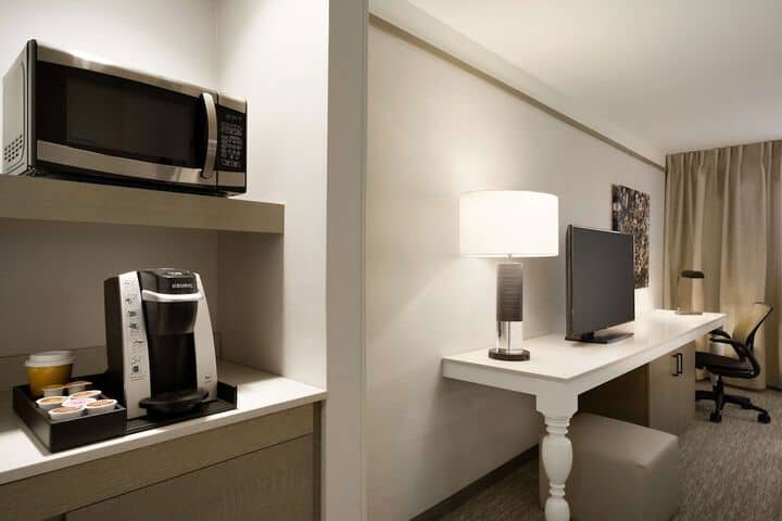 Room 13 of 41